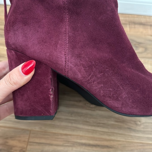 Steve Madden Round-Toe Burgundy Suede Booties - Picture 5 of 8